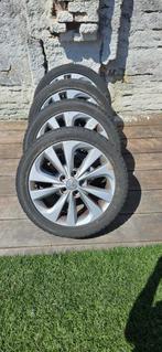 Set velgen plus banden Toyota Auris 225/45/R17, Auto-onderdelen, Banden en Velgen, Ophalen, Gebruikt, Banden en Velgen, 17 inch