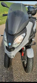 Mp3 monteur 300 400 500 530 fuoco xmax onderhoud, Fietsen en Brommers, Scooters | Piaggio, Ophalen