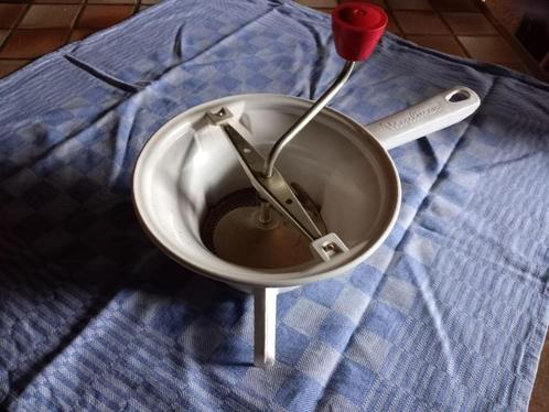 Moulinex voedselmolen , passe - vite, Huis en Inrichting, Keuken | Keukenbenodigdheden, Gebruikt, Ophalen of Verzenden
