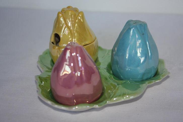 Peper, zout en mosterdpotje op blaadje, Antiek en Kunst, Antiek | Servies los, Ophalen of Verzenden