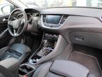 Opel Grandland X 1.2 Turbo Innovation | Navi / Panoramadak /, Gebruikt, 1199 cc, 1200 kg, 19 km/l