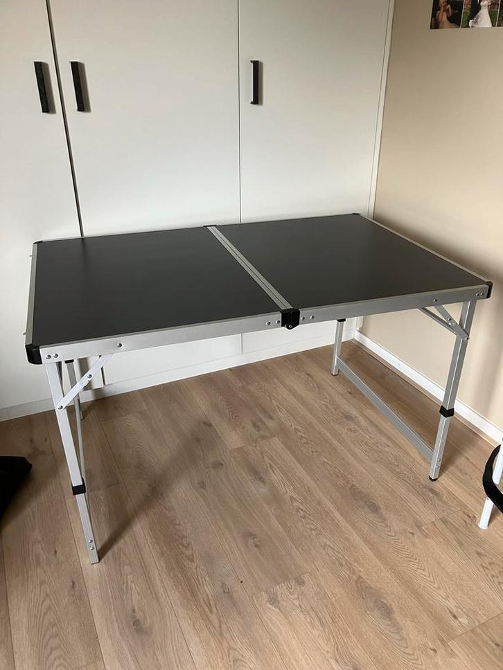 Isabella Campingtafel 80x120 - Nette Staat, Caravans en Kamperen, Kampeermeubelen, Gebruikt, Campingtafel, Ophalen