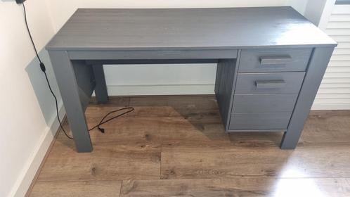 Woood bureau Dennis, Huis en Inrichting, Bureaus, Zo goed als nieuw, Ophalen
