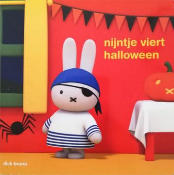 Omkeerboek Nijntje - Nijntje Op Safari/Het Zwembad beschikbaar voor biedingen