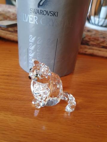 swarovski kat beschikbaar voor biedingen