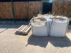 Gratis ophalen,  3 big bigs zand (3 kuub). Leegscheppen mag, Ophalen