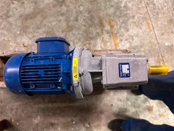 Elsto Elektromotor met Reductiekast nieuw! beschikbaar voor biedingen