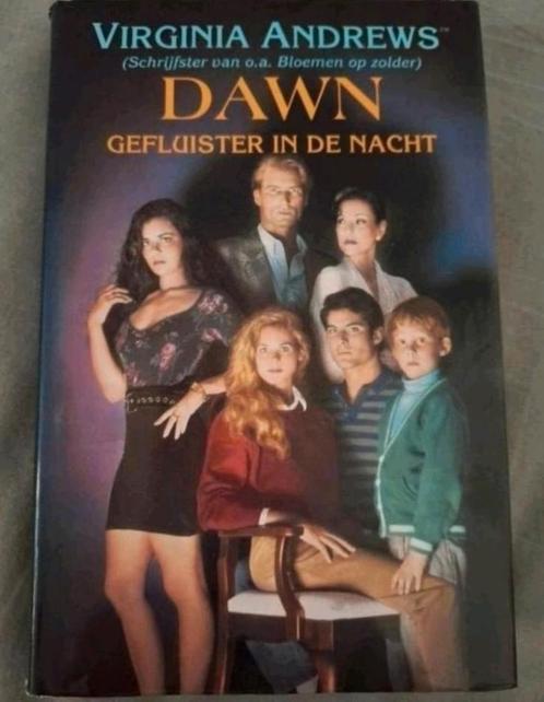 Virginia Andrews - dawn serie, Boeken, Romans, Gelezen, Ophalen of Verzenden