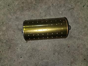 Oliefilters Minneapolis Moline en riemen beschikbaar voor biedingen