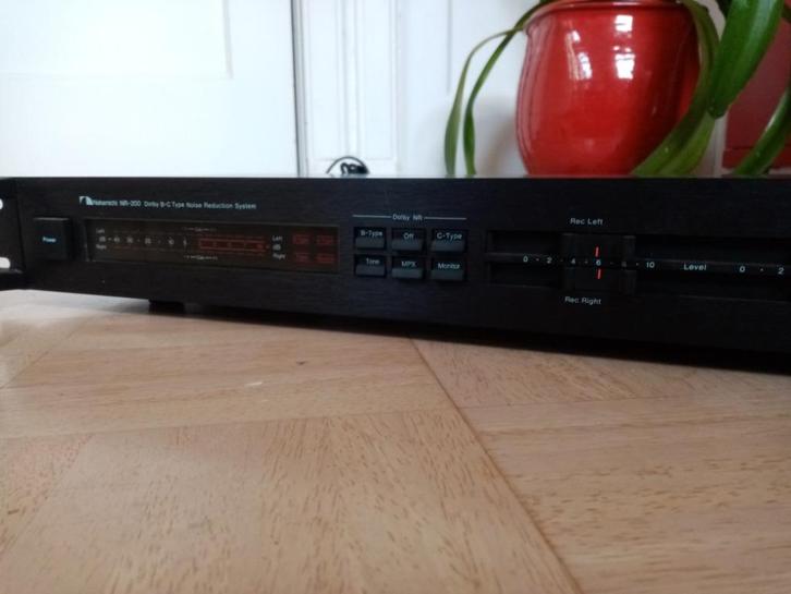 Nette Nakamichi Dolby BC unit NR200 incl Folder, Audio, Tv en Foto, Cassettedecks, Overige merken, Ophalen of Verzenden