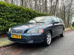 Volvo V70 2.5 T 2004 Blauw, Auto's, Voorwielaandrijving, 1800 kg, Beige, Blauw