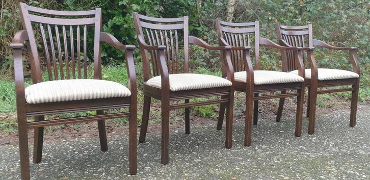 4 eiken bannink eetkamer armstoelen, Huis en Inrichting, Stoelen, Zo goed als nieuw, Bruin, Ophalen