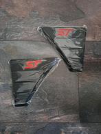 Ford focus st mk2 (side logo's/badge), Auto-onderdelen, Uitlaatsystemen, Ophalen of Verzenden, Nieuw, Ford