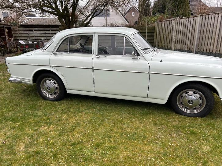 Volvo P120 B8 E 1967 overdrive, Auto's, Volvo, Particulier, Benzine, Sedan, Handgeschakeld, Origineel Nederlands, Wit, Zwart, Leder