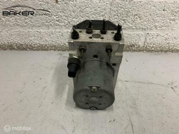 ABS pomp BMW 3-serie Touring E46 330xi ('99-'05) 6756779 beschikbaar voor biedingen