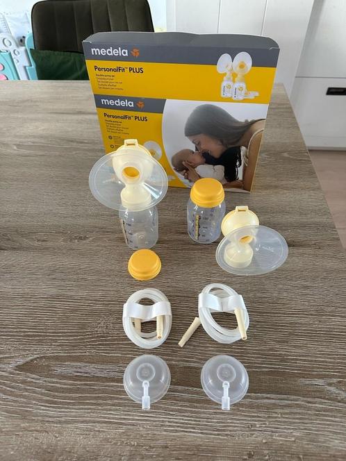 Medela PersonalFit PLUS Dubbele afkolfset M 24mm Symfony, Kinderen en Baby's, Babyvoeding en Toebehoren, Zo goed als nieuw, Borstkolf