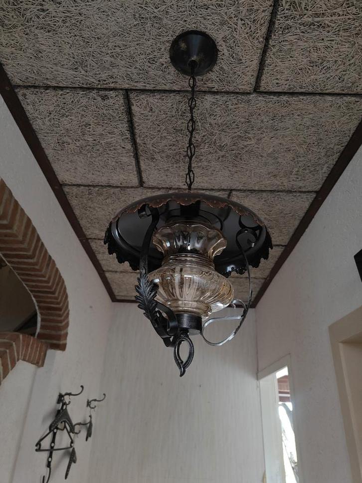 Vintage Hanglamp met Glazen Kap, Huis en Inrichting, Lampen | Hanglampen, Gebruikt, Minder dan 50 cm, Glas, Metaal, Ophalen of Verzenden