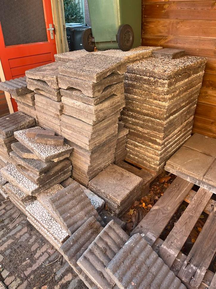 Grindtegels & Borders gratis afhalen, Tuin en Terras, Tegels en Klinkers, Gebruikt, Terrastegels, Beton, 10 m² of meer, Ophalen