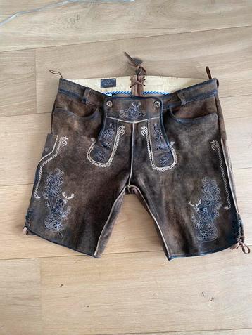 Lederhose maat 60 van het merk Moser zgan beschikbaar voor biedingen