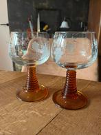 Vintage Roemer Wijnglazen - Amberkleurige Voet - Druivenmoti, Antiek en Kunst, Antiek | Glas en Kristal, Ophalen of Verzenden