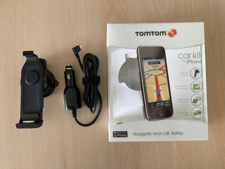 TomTom - Apple iPhone Carkit voor iPhone 3G / 3GS / 4 / 4S, Auto diversen, Carkits, Zo goed als nieuw, Ophalen of Verzenden