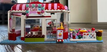 Leuke Lego Friends Café Set! beschikbaar voor biedingen
