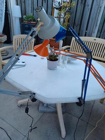 3x retro/vintage tafel lamp/leeslamp  om te klemmen  15€ beschikbaar voor biedingen