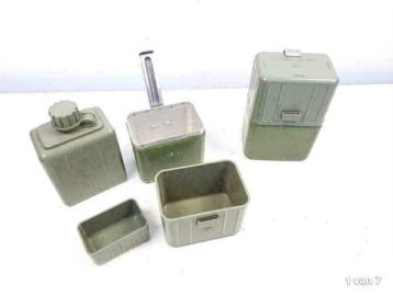 Leger veldfles beker eetset CZ SK Leger groen beschikbaar voor biedingen