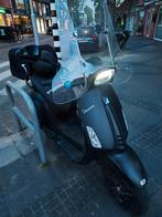 vespa sprint 2019 4800km, Ophalen, Zo goed als nieuw, Benzine, Vespa