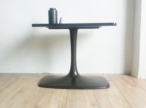 Vintage bijzettafel - Formica blad - 1-poot -design metalen, Huis en Inrichting, Tafels | Bijzettafels, Gebruikt, Rechthoekig