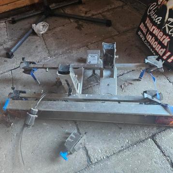 Fietsendrager voor auto (achter) beschikbaar voor biedingen