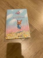 Robin is verliefd - Sjoerd Kuyper, Ophalen of Verzenden, Zo goed als nieuw, 2 tot 3 jaar