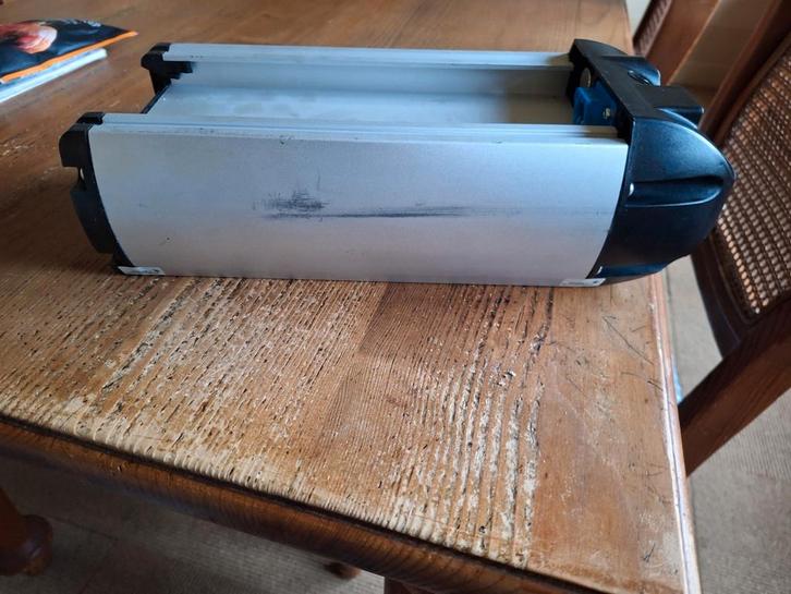 Nieuwe fietsaccu -geschikt voor Van Raam-fietsen, Fietsen en Brommers, Fietsaccessoires | Fietsaccu's, Zo goed als nieuw, Ophalen of Verzenden