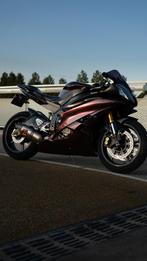 Yamaha R6 2012 – Gewrapt | Akrapovic | Custom | A2 kenteken, Motoren, Particulier, Super Sport