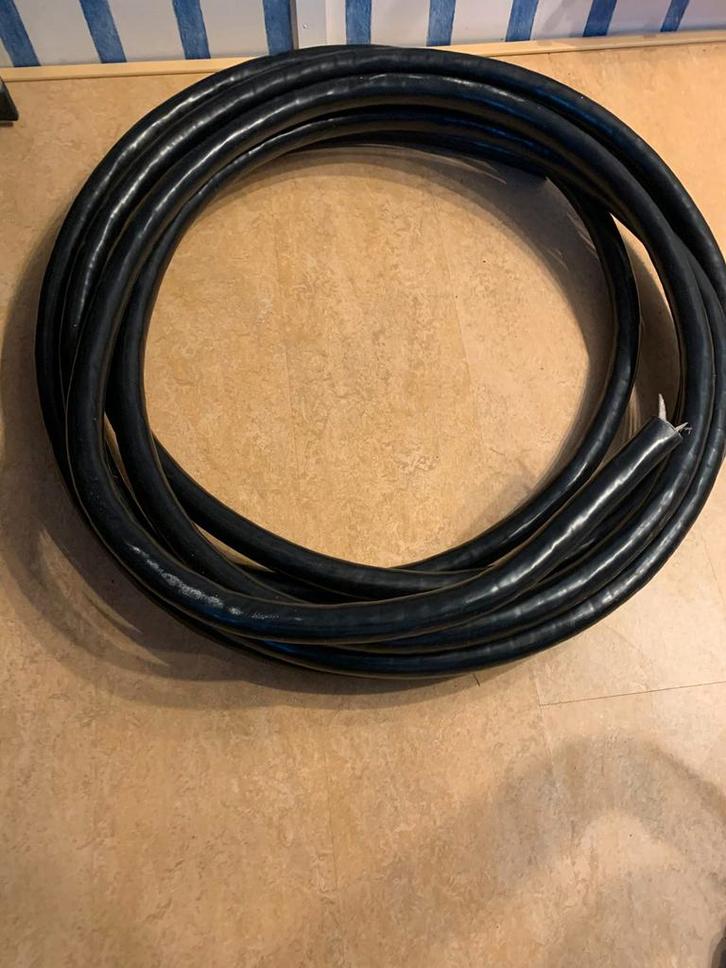 Geïsoleerde koperen leiding - 14 meter, Doe-het-zelf en Verbouw, Buizen en Afvoer, Nieuw, Overige typen, Overige materialen, 6 meter of meer