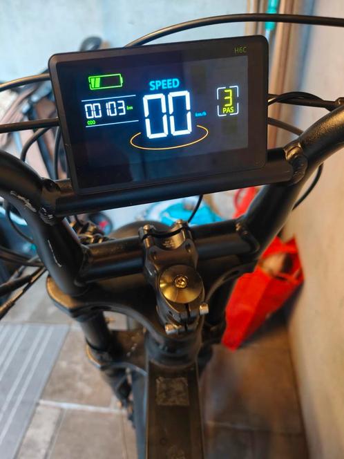Onderdelen!! VoorVelg zadel spatborden v20 pro, Fietsen en Brommers, Fietsonderdelen, Zo goed als nieuw, Algemeen, Stuur, Ophalen of Verzenden