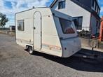 Gruau 330 2 tafels, zonder toilet met nette voortent, Caravans en Kamperen, Caravans, Overige merken, Standaardzit, Dwarsbed, 500 - 750 kg