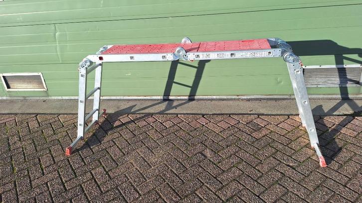 Altrex Varitrex Vouwladder mini steiger 4x3 Sporten, Doe-het-zelf en Verbouw, Ladders en Trappen, Gebruikt, Ladder, 2 tot 4 meter