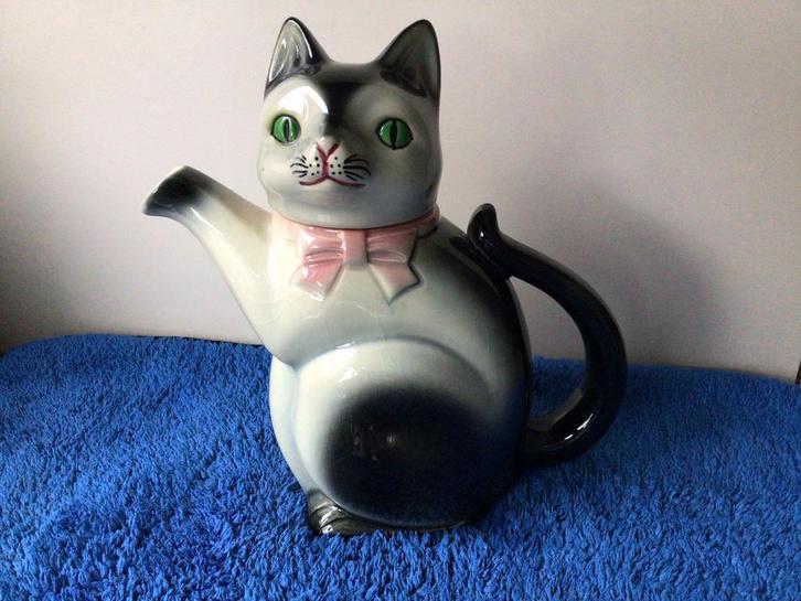Antieke theepot kat poes…uit 1950…perfecte staat…aardewerk…, Antiek en Kunst, Antiek | Servies los, Ophalen