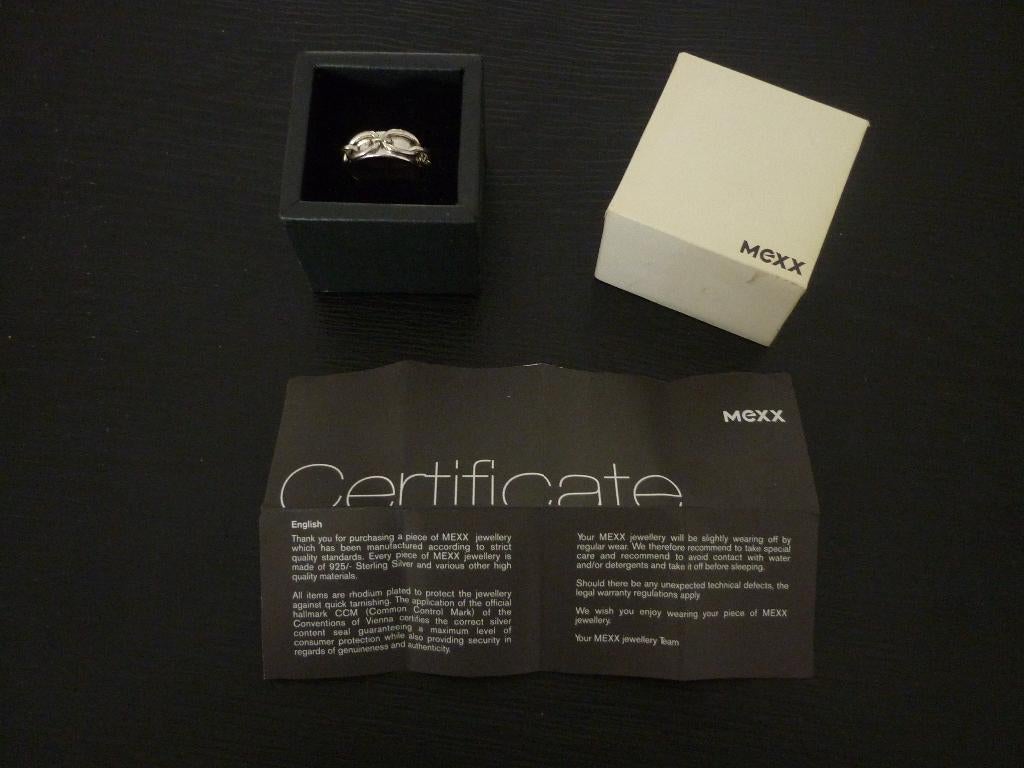MEXX Ring / sieraad / maat 19 mm / ZILVER 925, Sieraden, Tassen en Uiterlijk, Ringen, 19 tot 20, Ophalen of Verzenden, Zo goed als nieuw