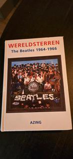 The Beatles  - Wereldsterren - met handtekening schrijver., Gelezen, Ophalen of Verzenden, Azing