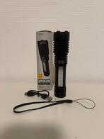 Krachtige zaklamp, Caravans en Kamperen, Zaklampen, Ophalen of Verzenden, Nieuw, Accu