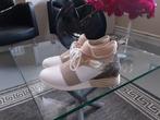 Prachtige sneakers met dierenprint, Kleding | Dames, Ophalen of Verzenden, Zo goed als nieuw, Sneakers of Gympen