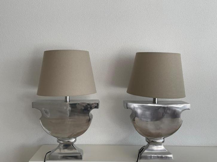 Set van 2 Stijlvolle Tafellampen, Huis en Inrichting, Lampen | Tafellampen, Zo goed als nieuw, 50 tot 75 cm, Metaal, Ophalen
