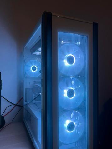 Corsair ICUE 7000x RGB High-end gaming pc beschikbaar voor biedingen