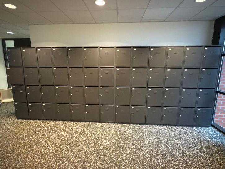 Lockerkast / kast met 4 deuren 40x50xH200 cm, 16 stuks, Huis en Inrichting, Kasten | Lockerkasten, Gebruikt, Verzenden