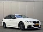 BMW 3 Serie Touring 340i xDrive M sport - B58 - Apple CarPla, Auto's, 327 pk, 1655 kg, Wit, Leder