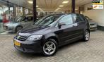 Volkswagen Golf Plus 1.6 FSI 116pk AUTOMAAT | AIRCO | NAP |, Auto's, 65 €/maand, Stof, Gebruikt, Zwart
