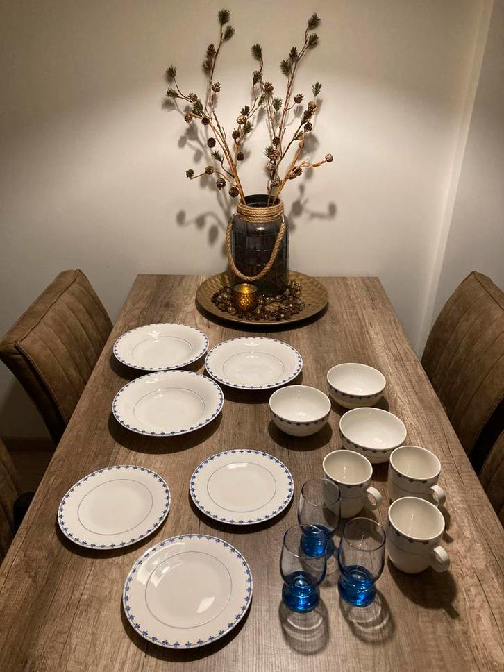 Serviesset Expat, Antiek en Kunst, Antiek | Servies compleet, Ophalen