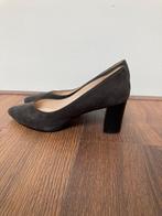 Peter Kaiser antraciet grijze pumps maat 37 punt, Kleding | Dames, Schoenen, Caprice Schuhproduktionen GmbH & Co. KG, Klingenbergstr. 1-3, 32756 Detmold DE